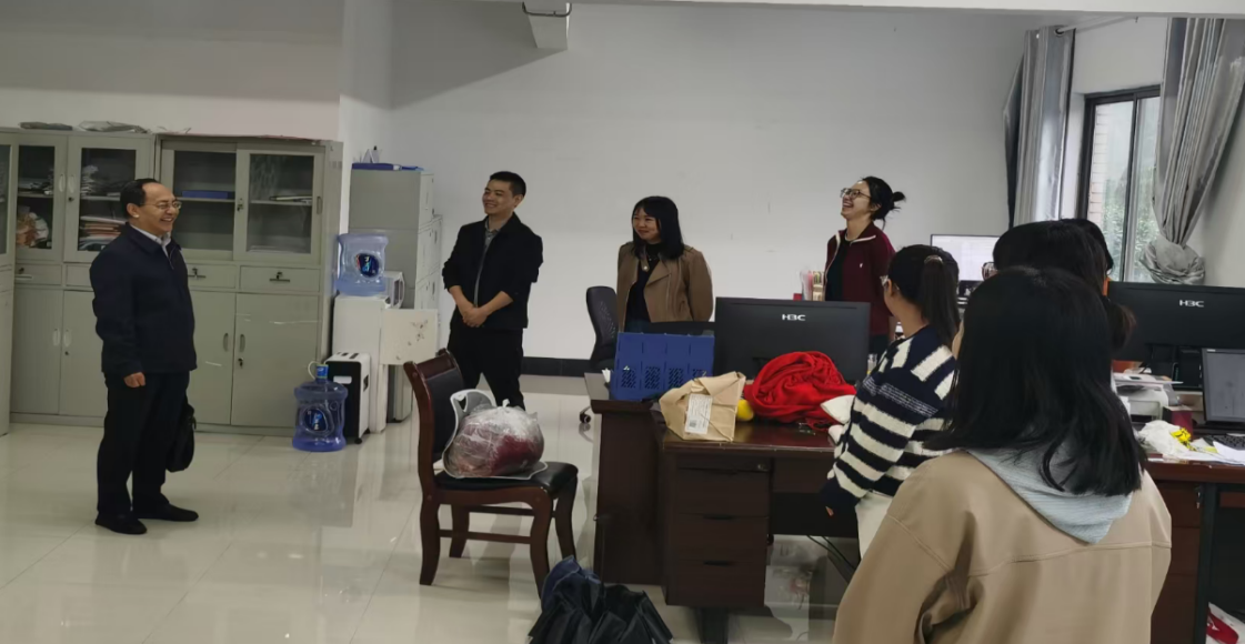 82ae3141-945f-4af7-bc50-41986a130e54