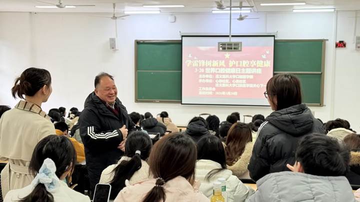 0EE871A8F7B3803D2AEA75405A5CB3CD